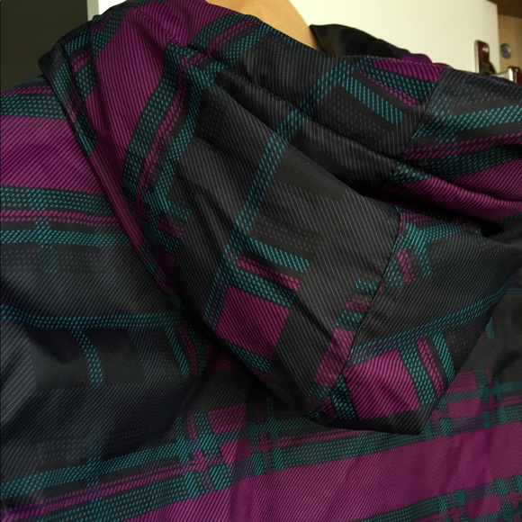 Coat from Tag - Picture 5 of 12